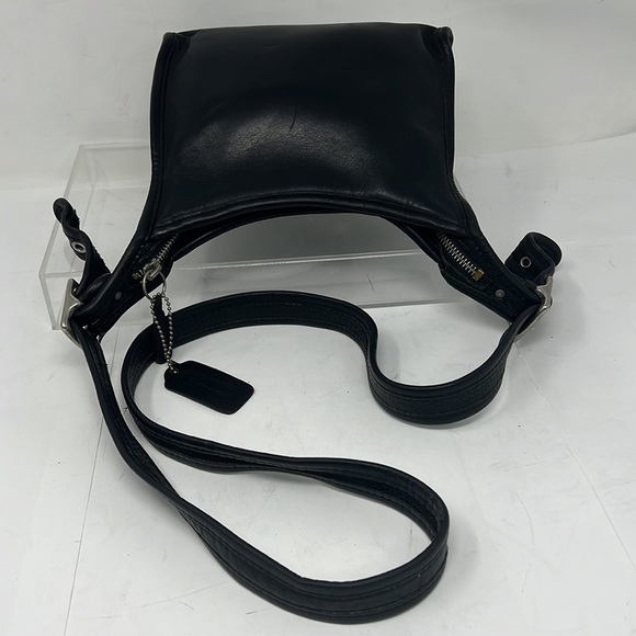 Coach Legacy K9N-9997 Black Leather Crossbody Shoulder Zip Bag - Picture 2 of 14